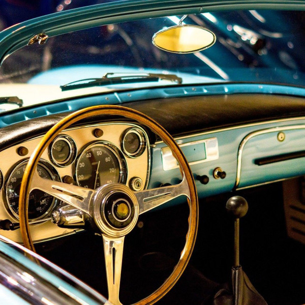 car-3046424-1280.jpg